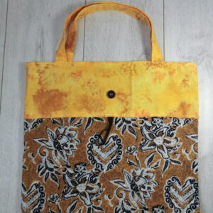 front of foldable bag