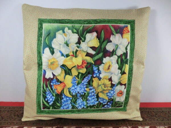 Daffodils cushion cover