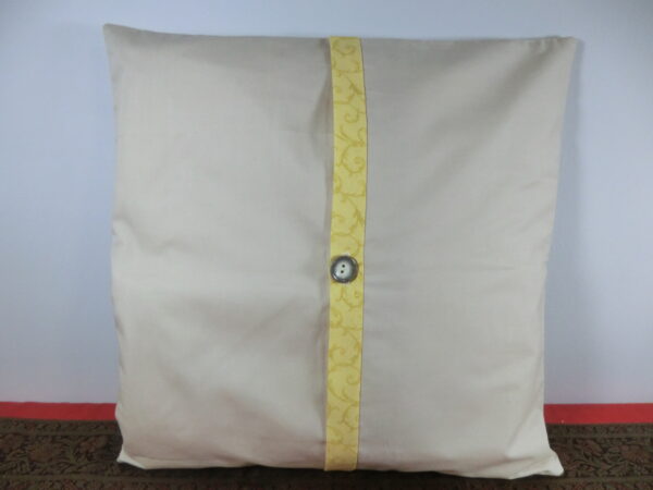 Dahlia cushion cover back