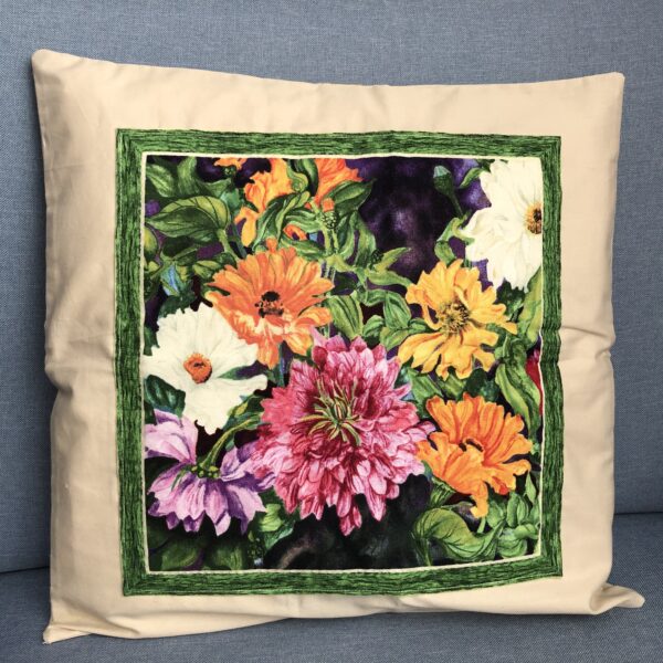 Dahlia cushion cover front