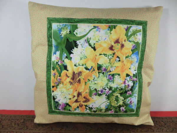 Lily cushion cover